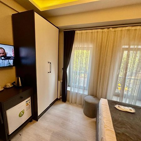 Aram Edessa Hotel Istanbul Exterior photo