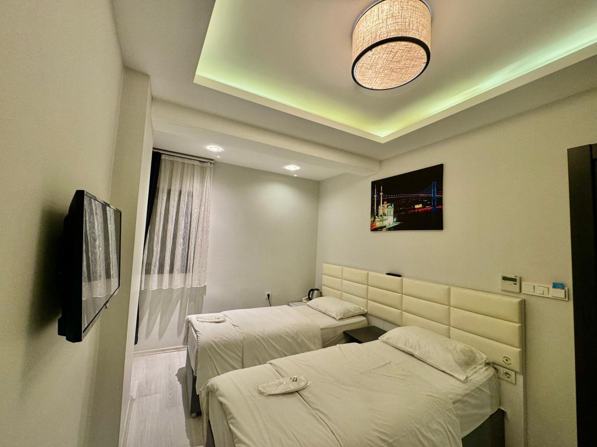 Aram Edessa Hotel Istanbul Exterior photo